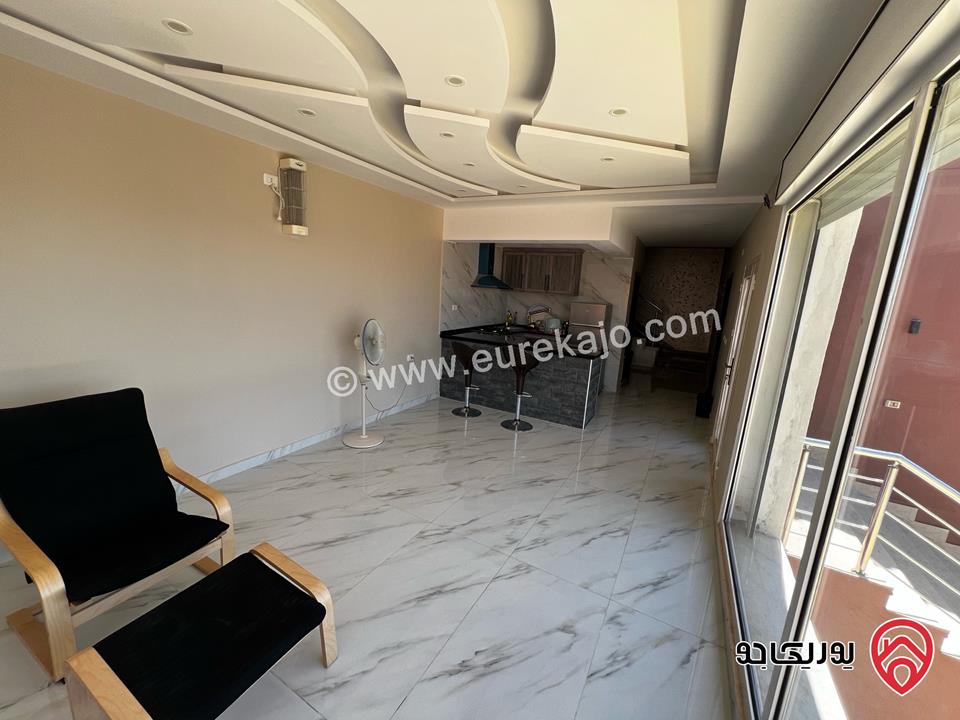 شاليه مساحة الأرض 650م والبناء 120م للبيع في جرش - عنيبه خلف جامعة جرش