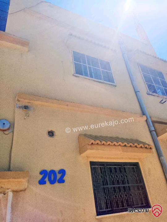 عمارة على أرض تجارية 500م للبيع في عمان - جبل النزهة - قرب الدوار 