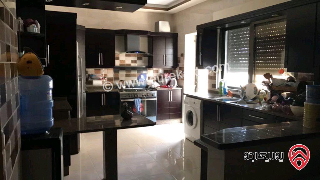 شقة شبه ارضية مساحة 196م للبيع في عمان - شفا بدران