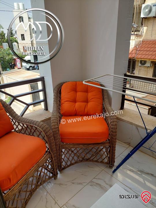 شقة مفروشة للايجار في عمان - الشميساني مساحة 165م طابق اول تشطيبات وفرش سوبر ديلوكس