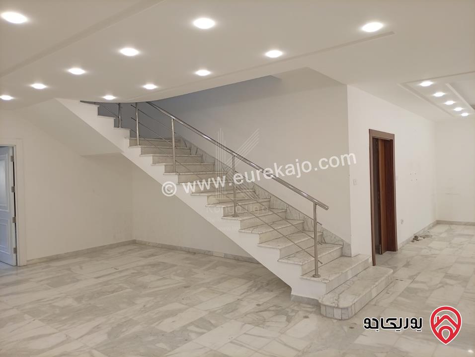 بناية سكنية على ارض 814م للبيع في عمان - عبدون – نظام شقق مستقلة