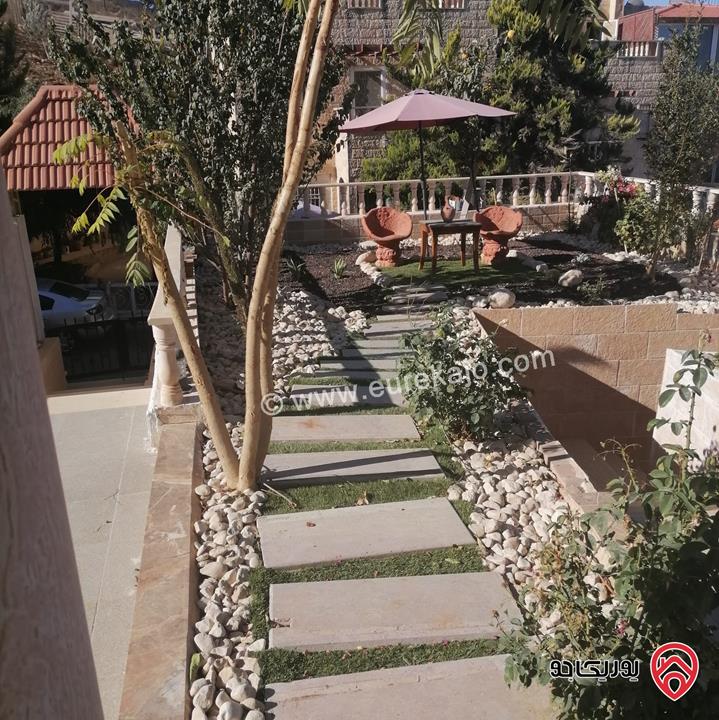 فيلا مساحة 1150م على أرض 2 دونم للبيع مع الأثاث في عمان - منطقة الجبيهة