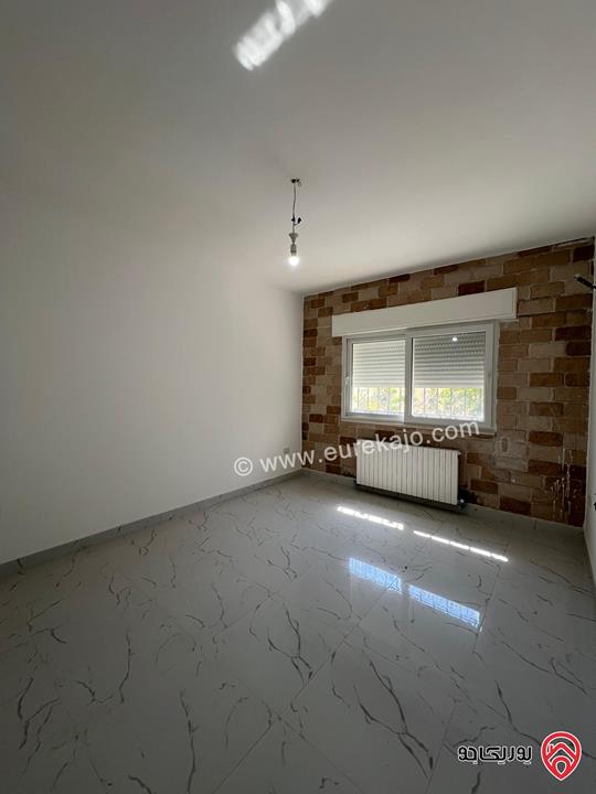 فيلا مساحة الارض 672م مساحة البناء 600م للبيع في عمان - دير غبار حي السهل 