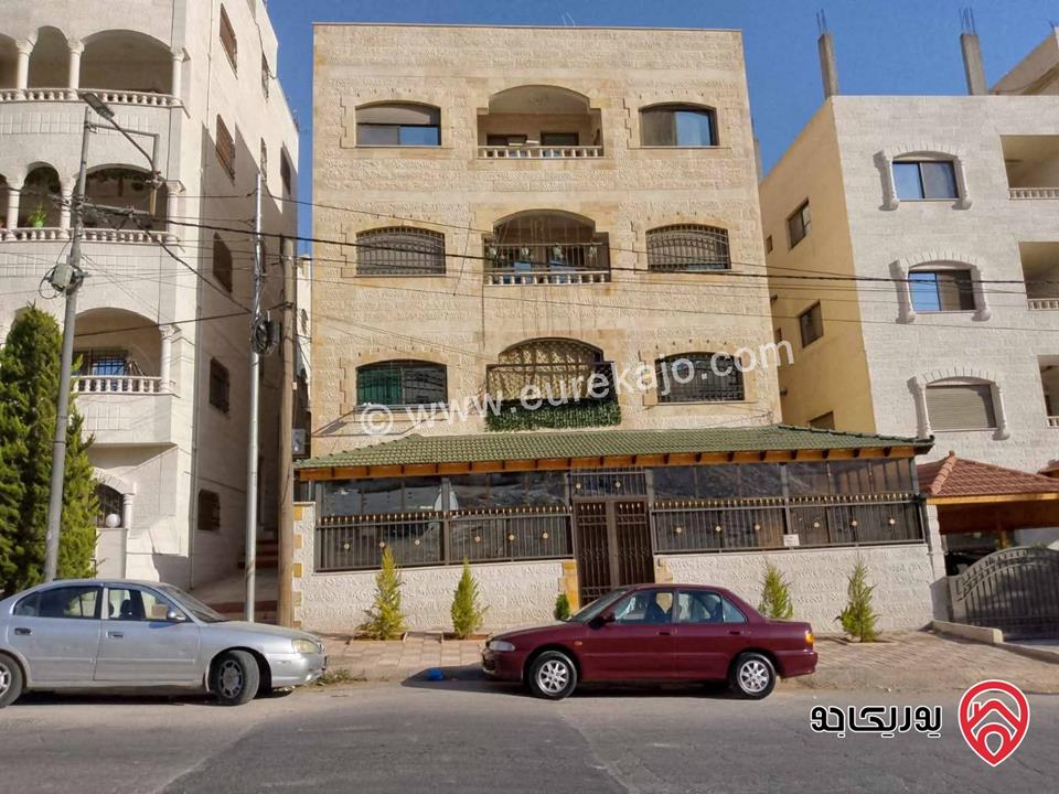 شقة طابق ثاني مساحة 112م للبيع في الزرقاء - جبل طارق