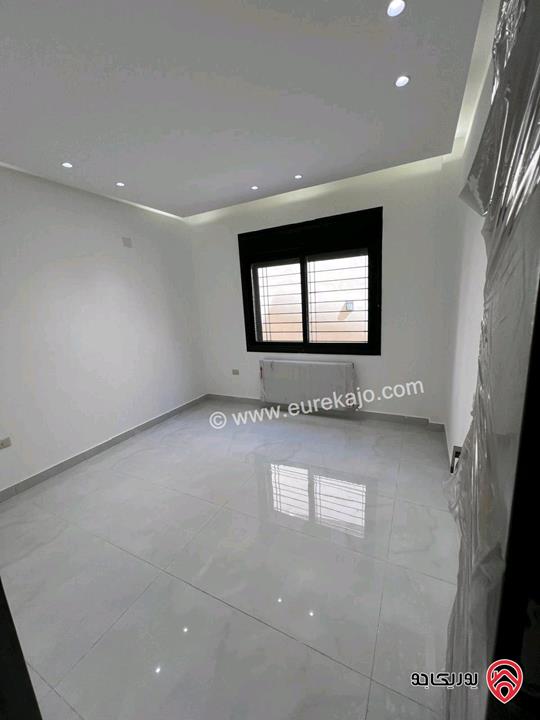 شقة طابق أرضي مساحة 300م للبيع في عمان - مرج الحمام من المالك مباشرة