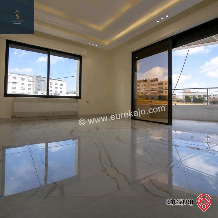 شقق مساحة 200م / 245م للبيع في عمان - خلدا