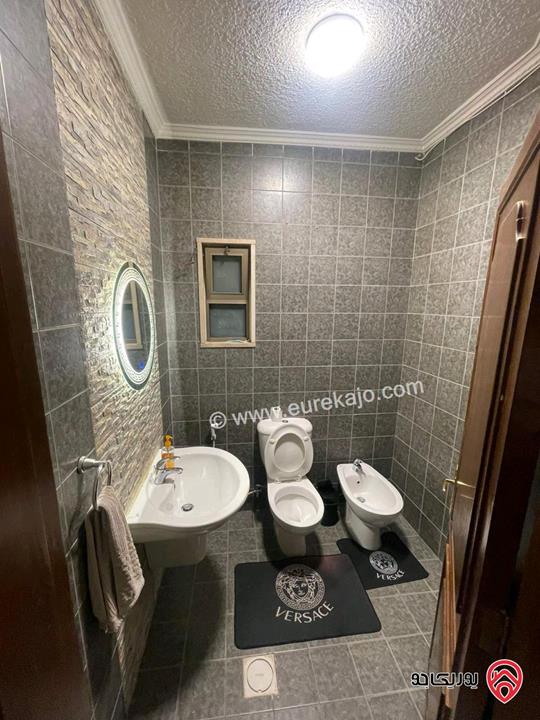 شقة مساحة 150م طابق ثاني للبيع في عمان - الشميساني قرب حدائق الملك عبدالله 