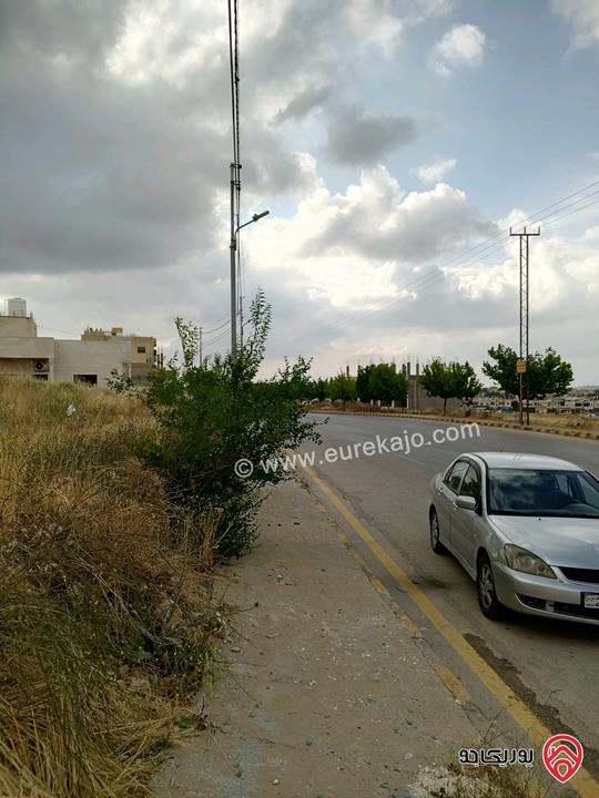 أرض مساحة 508م على 3 شوارع للبيع في عمان - العال والروضة حوض بدر