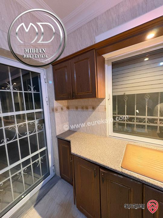 شقة فارغة للايجار في عمان - ضاحية الرشيد مساحة 170م طابق اول تشطيبات سوبر ديلوكس بسعر مميز جداً