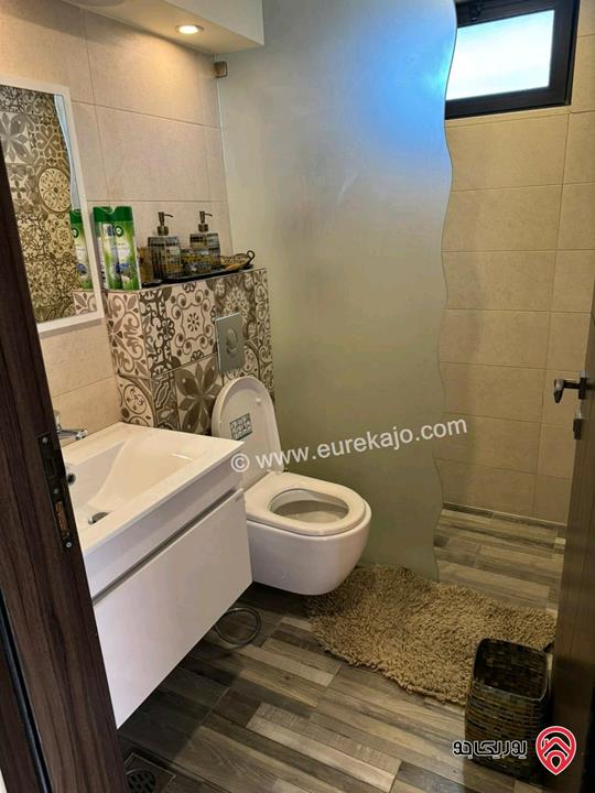 Deluxe Furnished one bed room roof for rent in Abdoun corridor with amazing view..روف مميز بإطلالة رائعة للايجار في ربوة عبدون