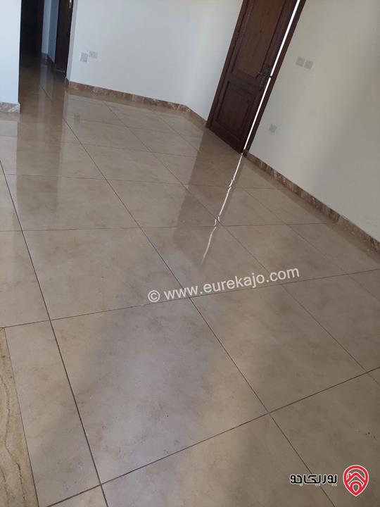 شقة طابق أول مساحة 150م للايجار في عمان - دير غبار 