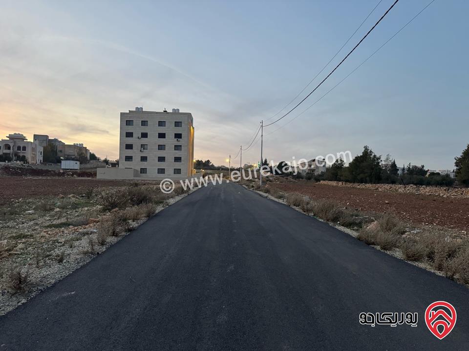 أرض سكنية واسعة مساحة 750م للبيع في عمان - شفا بدران