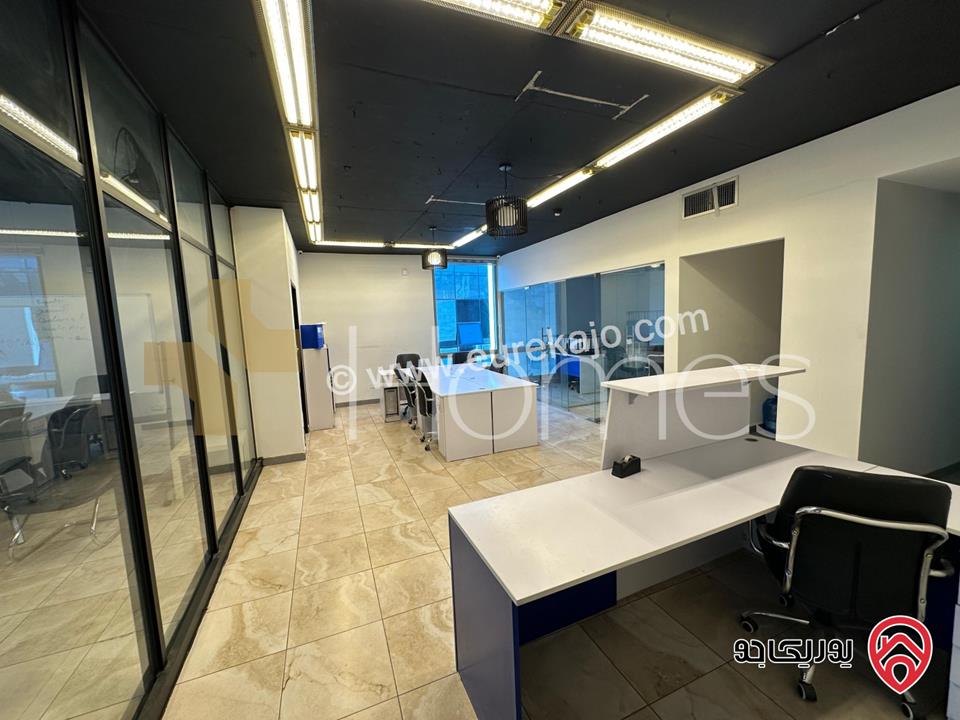 مكتب تجاري مساحة 120م للبيع في عمان - الصويفية اطلالة حلوة 