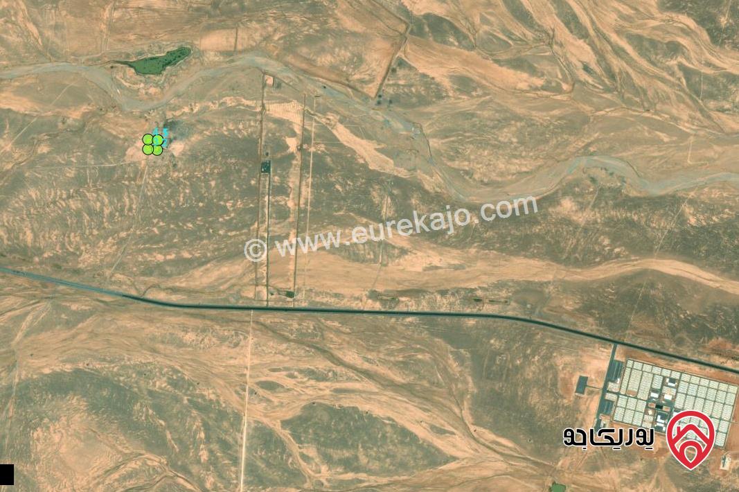 قطعة ارض مساحة 3 دونم و 400م للبيع في عمان - الموقر حوض الجناب 