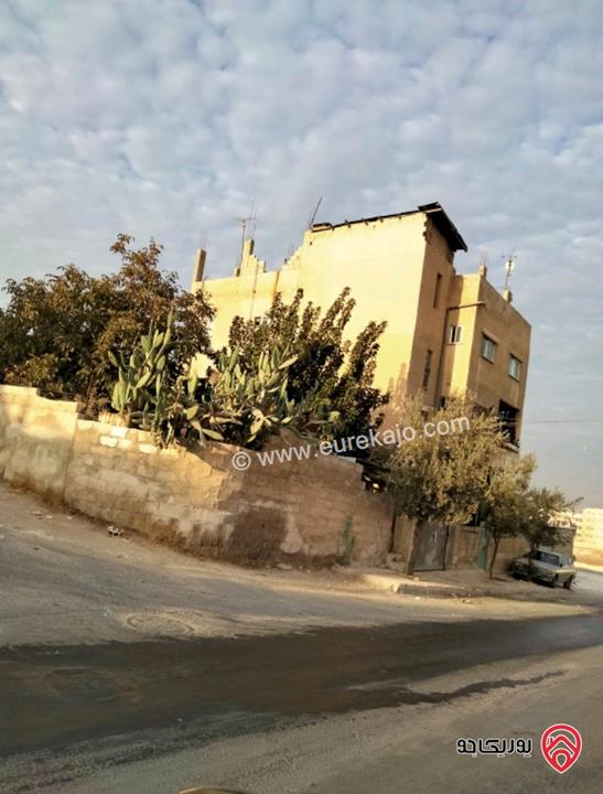 عمارة مكونة من 3 طوابق على أرض 855م للبيع في عمان - القويسمة  