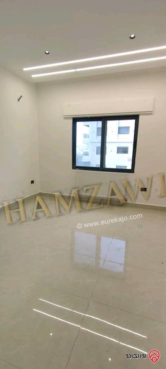 شقة فاخرة طابق رابع مساحة 145م للايجار في عمان - ربوة عبدون 