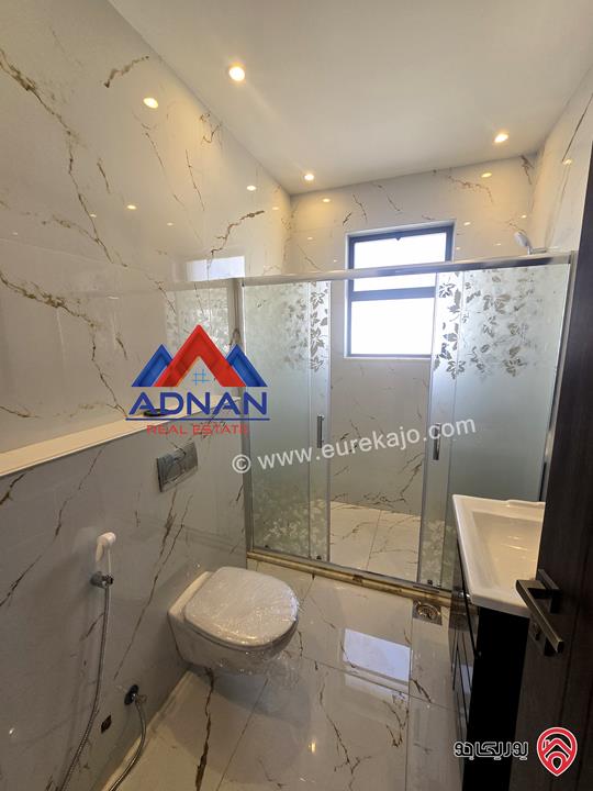 شقة طابق ثالث دوبلكس مساحة 170م للإيجار في عمان - الشميساني