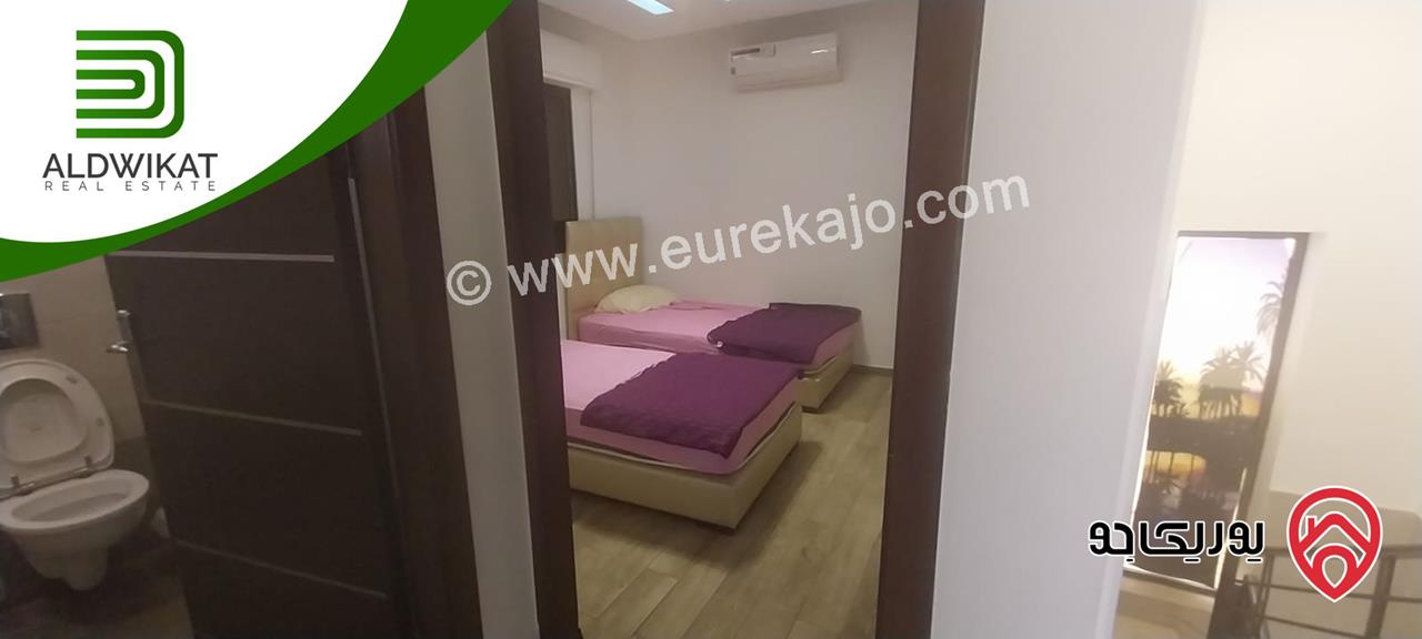 شاليه فاخر مفروش للبيع في اجمل مواقع البحر الميت منتجع البحيرة مساحة الارض 715م والبناء 200م موقع مميز