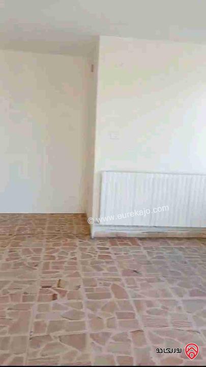 مكتب تجاري مساحة 300م للايجار في جبل عمان 