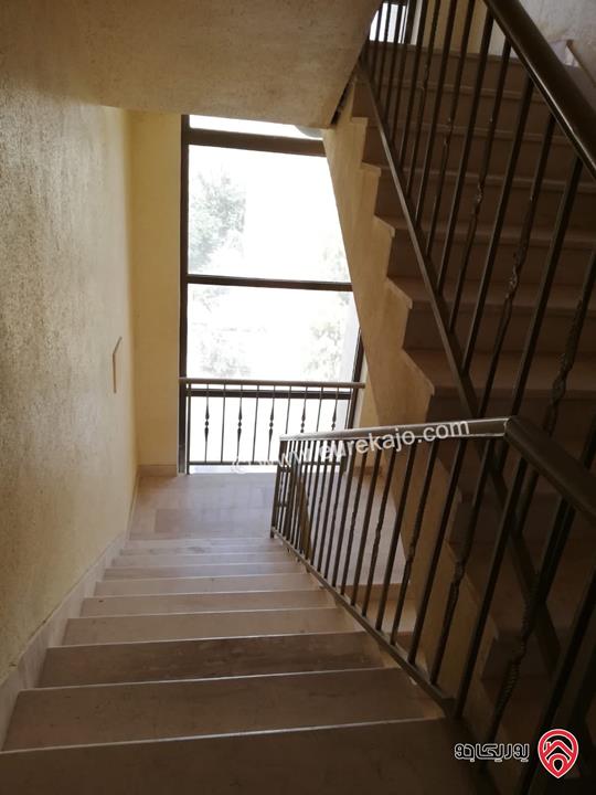 شقة مساحة 200م طابق ثاني للايجار في عمان - ضاحية الرشيد