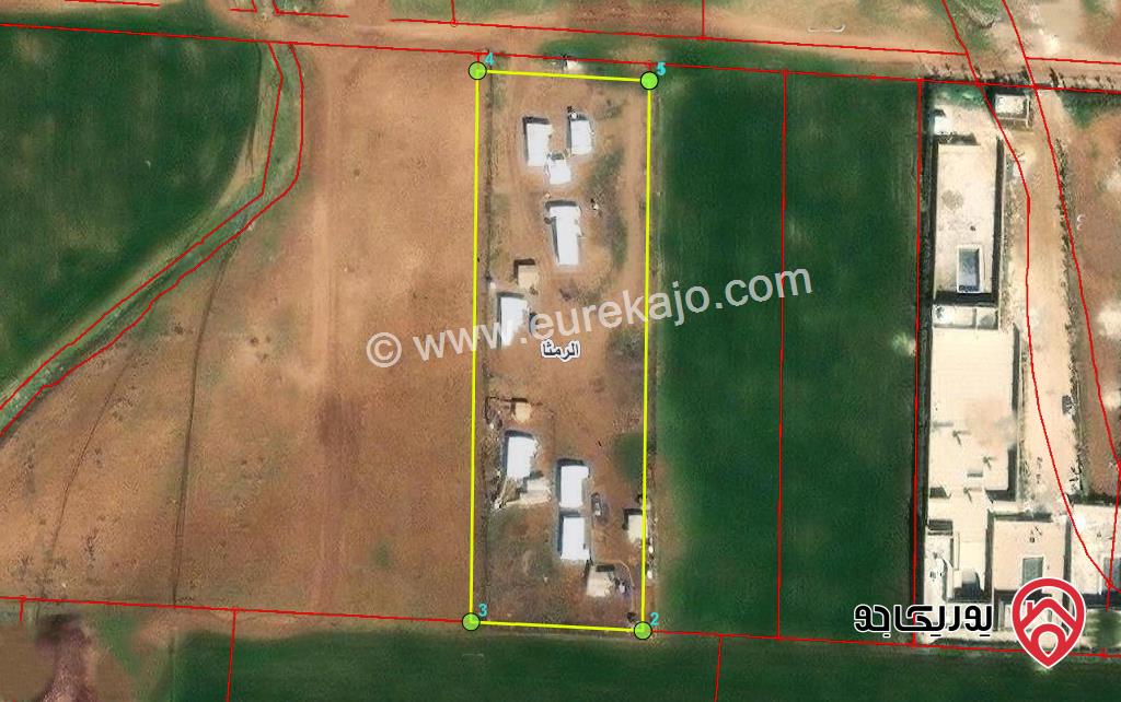 قطعة أرض مساحة 5 دونم للبيع في اربد شمال شارع البتراء حوض اليرموك الشمالي الغربي   