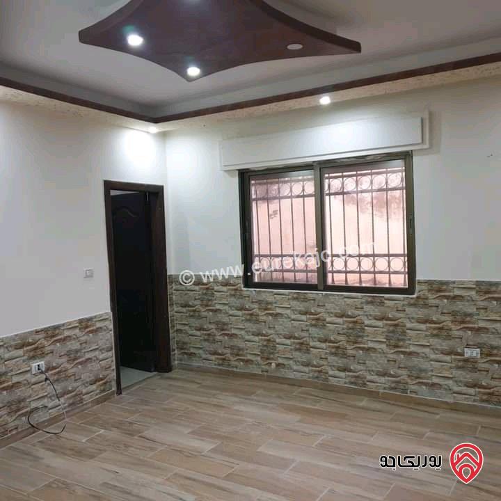 شقة ديلوكس تسوية مساحة 180م داخلي و 250م خارجي للبيع في عمان - طبربور     