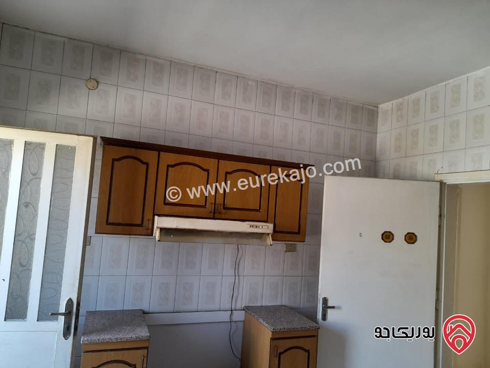 شقة مساحة 138م طابق ثالث للايجار في عمان - جبل الحسين - قرب مستشفى الاستقلال 