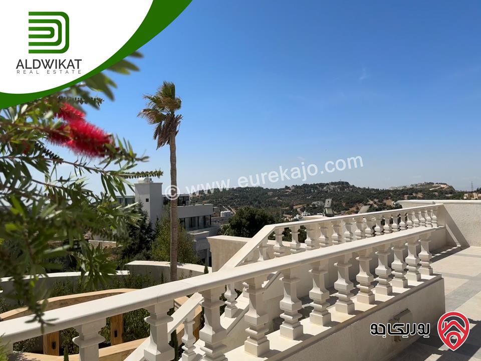 قصر للبيع في عمان - دابوق مساحة الارض 2650م ومساحة البناء 2000م ومساحة الحديقة 1500م ومساحة الترس 400م