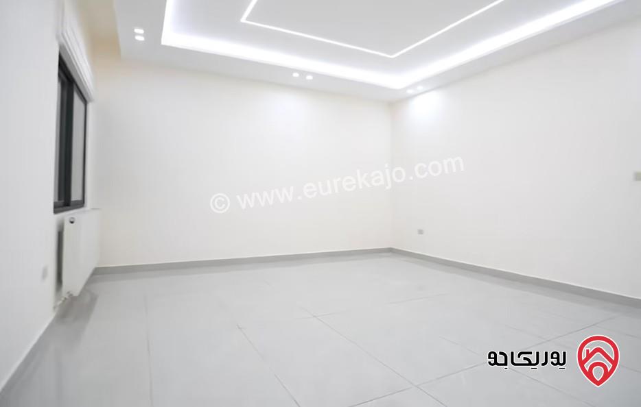 شقة فخمة طابق أول مساحة 176م للبيع في عمان - البنيات