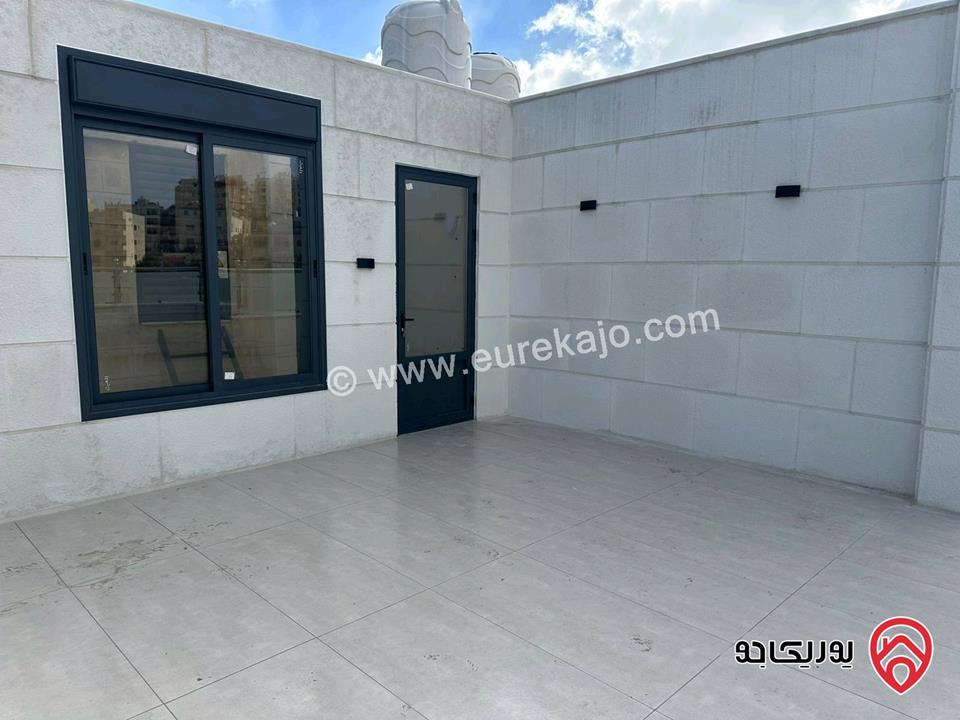 شقة مميزة طابق ثالث مع روف دوبلكس مساحة 198م مع ترس واسع 60م بمدخل مستقل للبيع في عمان - شفا بدران/ ابو نصير، دوار البحرية