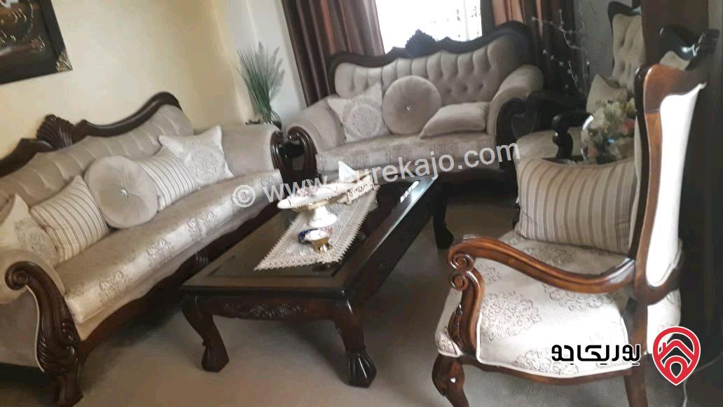 شقة مساحة 90م طابق أرضي للبيع في عمان - جاوا 