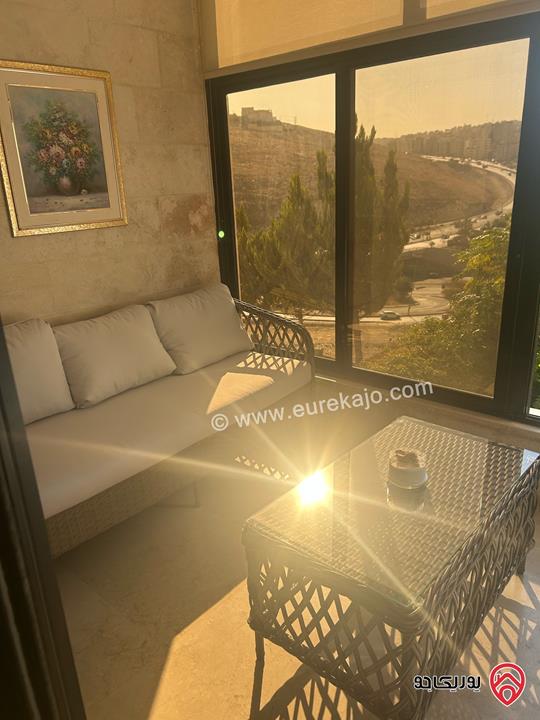 Furnished 3bedrooms (250) sqm apartment for rent in Amman - Abdoun 