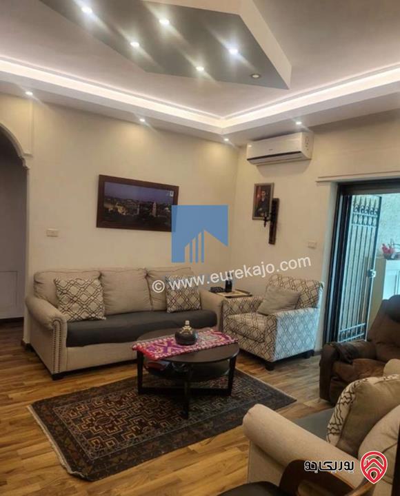 شقة أرضية فاخرة للبيع في عمان - الرابية خلف الإتصالات 186م مع حديقة وترسات 170م بسعر مغري