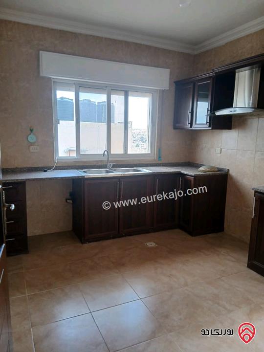 شقة طابق ثالث مساحة 110م للبيع في عمان - البيادر