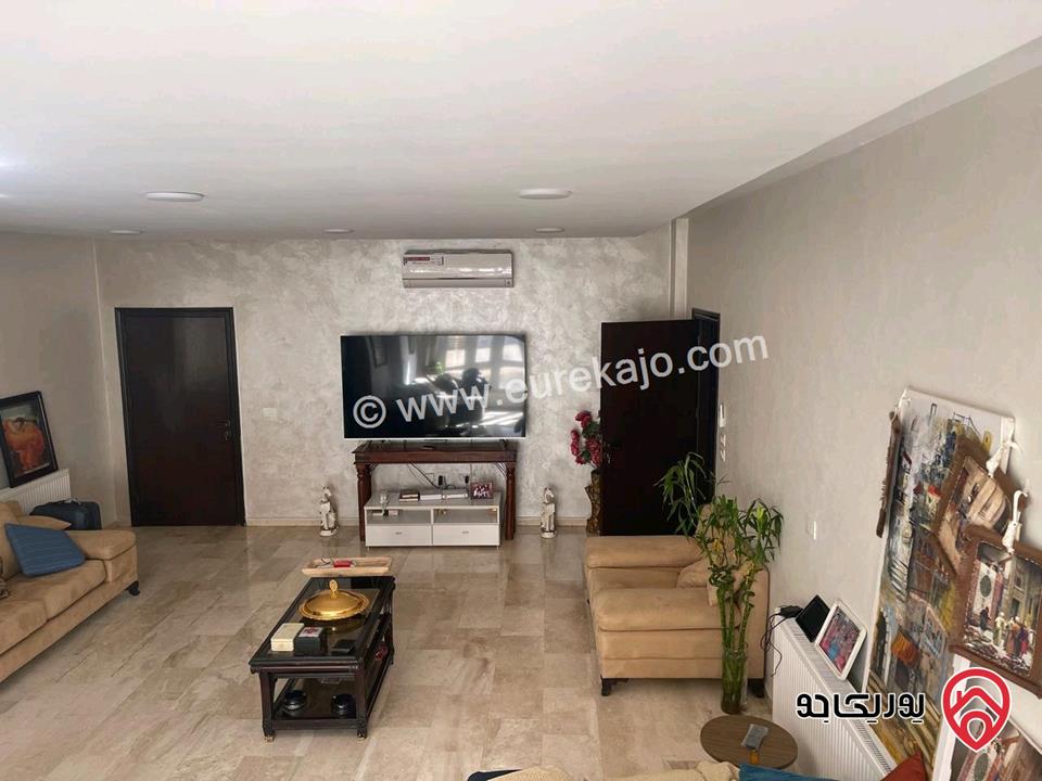 شقة طابق ثالث دوبلكس مساحة 370م للبيع في عمان - الرابية 