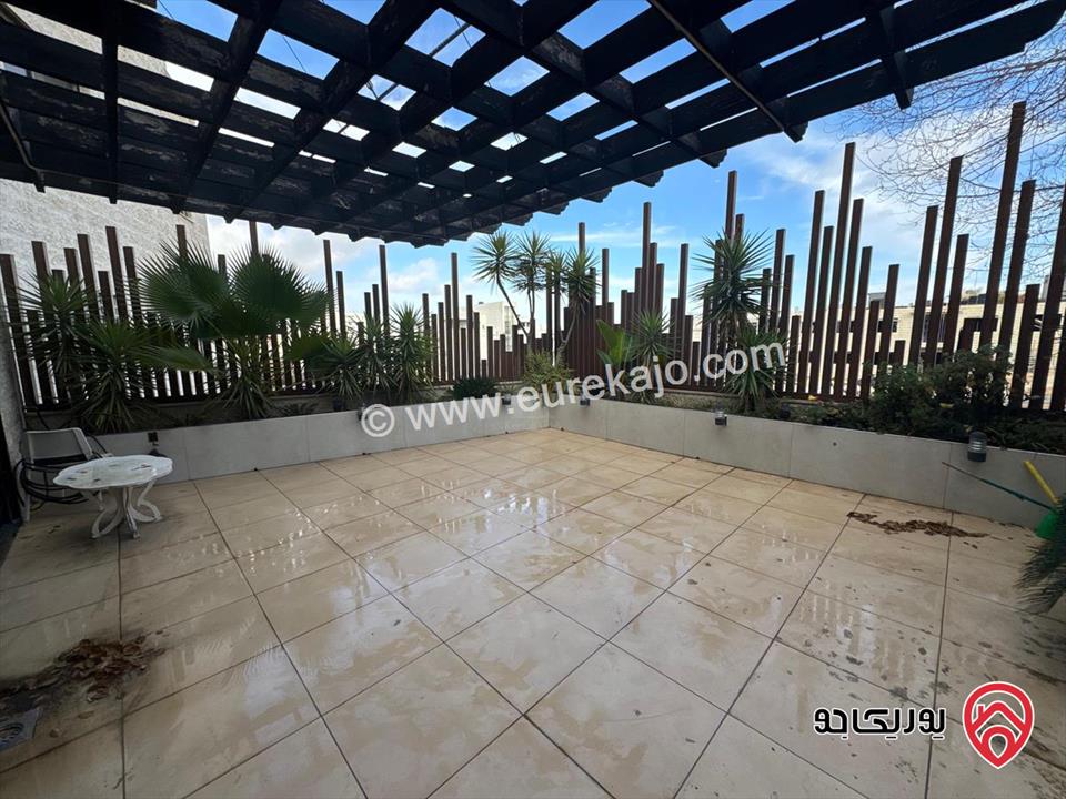 فيلا متلاصقة فاخرة مساحة 530م على ارض 400م للبيع في عمان - عبدون