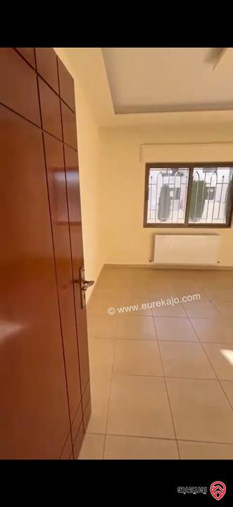 شقة فاخرة أرضية مساحة 169م داخلي و 65م خارجي للبيع في عمان - ضاحية النخيل