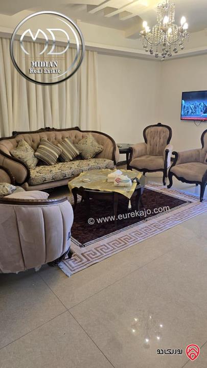 شقة مفروشة للايجار في عمان - ام السماق مساحة 130م طابق ثاني تشطيبات و فرش سوبر ديلوكس اطلالة جميلة بسعر مميز