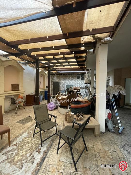 شقة أرضية دوبلكس مساحة 257م داخلي و 250م خارجي للبيع في العقبة - الخامسة