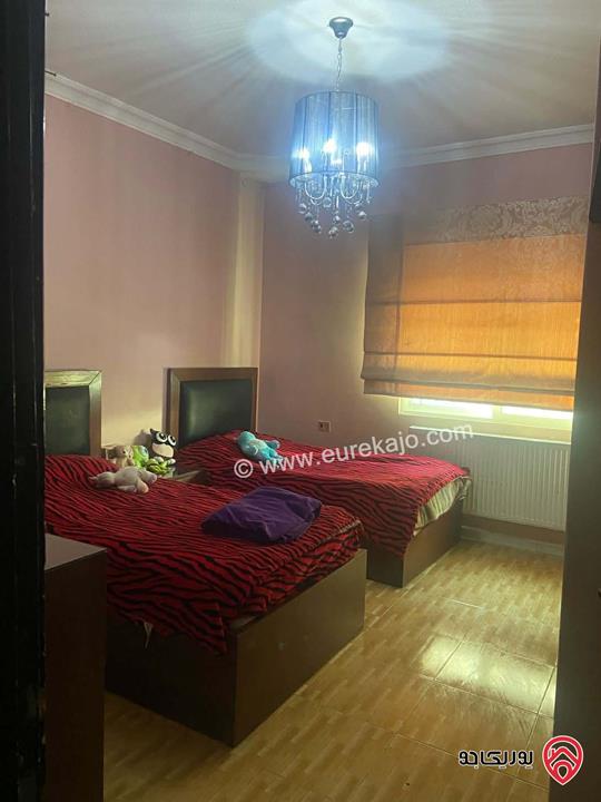 شقة طابق ثاني مساحة 200م للبيع في عمان - طبربور