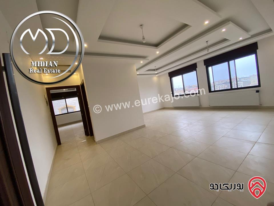 شقق جديدة فاخرة للبيع في عمان - طريق المطار مساحة 180م تشطيبات و ديكورات سوبر ديلوكس بسعر مميز جداً