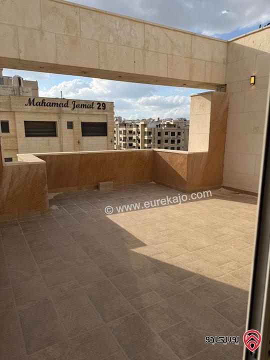 شقة دوبلكس مميزة طابق ثالث مساحة 211م للبيع في عمان – مرج الحمام