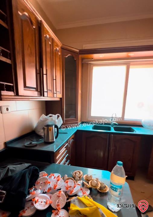 شقة فارغة طابق ارضي مساحة 130م داخلي و 70م خارجي للايجار في عمان - ضاحية الياسمين 