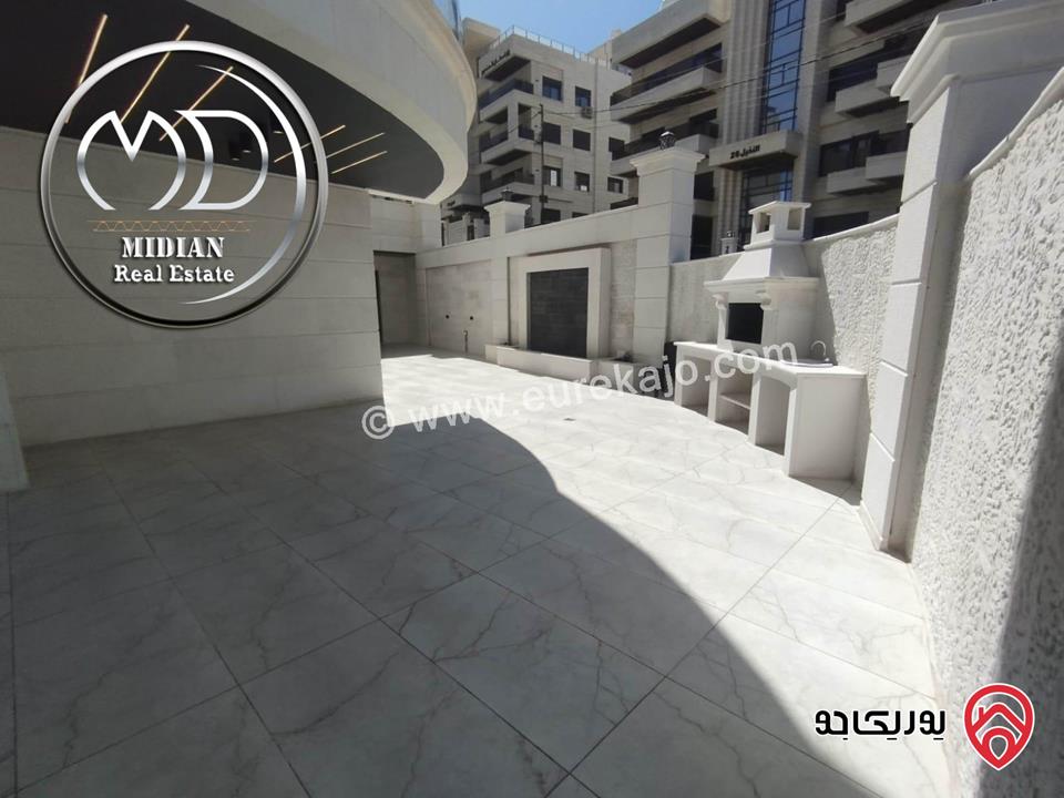 شقق ارضية جديدة للبيع في عمان - ضاحية النخيل مساحات 190 & 200م مع تراسات وحدائق تشطيبات و ديكورات سوبر ديلوكس