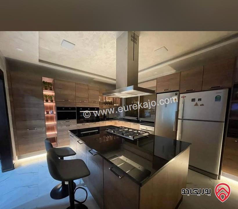 فيلا دوبلكس مساحة 460م على أرض 590م للبيع في الزرقاء - ضاحية المدينة المنورة