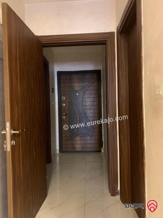 شقة طابق شبه ارضي مساحة 171 م للبيع في عمان - ضاحية الرشيد 