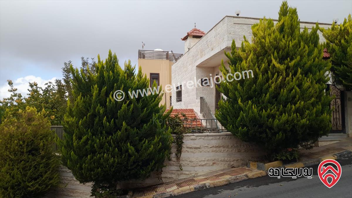 فيلا مميزة مساحة 450م على أرض 500م للبيع في عمان - الحمر