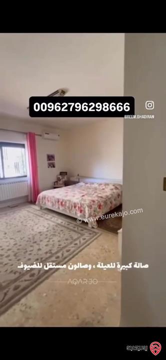 شقة شبه أرضي مساحة 207م داخلي و 220م خارجي للبيع في عمان - ضاحية الرشيد