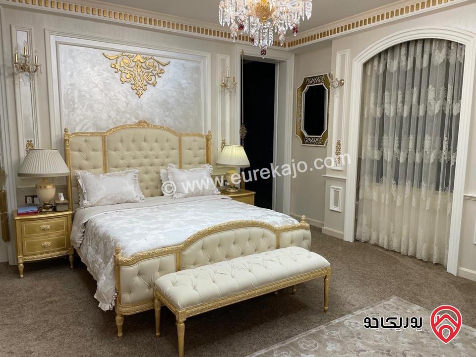 قصر فاخر مساحة البناء 2000م على أرض 2 دونم و 650م للبيع في عمان - دابوق 