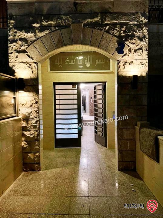 شقة فخمة طابق ثاني مساحة 165م للبيع في عمان - ضاحية الاقصى